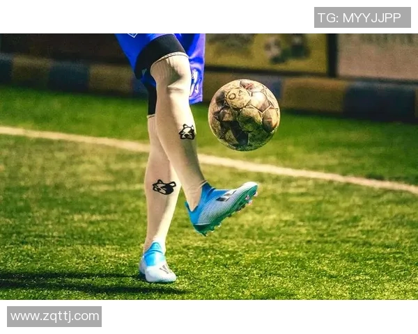 穿着X足球鞋的顶级球星及其赛场表现分析